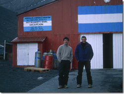 Rolo and Tito at Base Decepción Rolo and Tito at Base Decepción